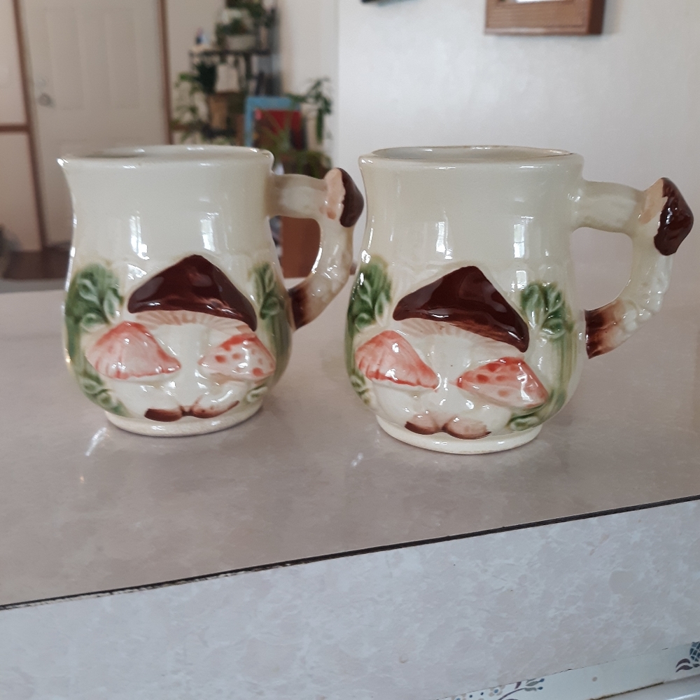 Mushroom Empress by Haruta Japan Coffee Tea Cups set of 2. 3.5" tall